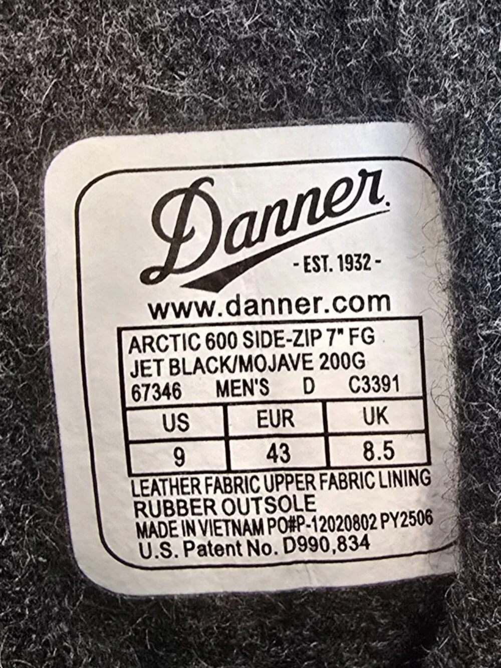Danner Arctic 600 200G Insulated Jet Black /Mojave WP Hiking Boots Men's NEW